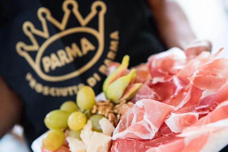 Coronavirus: Prosciutto di Parma, vendite giù del 35% Coronavirus: Prosciutto di Parma, vendite giù del 35%