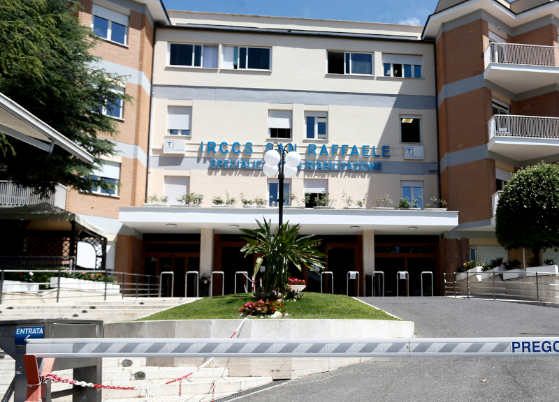 Coronavirus Roma: 15 nuovi casi. San Raffaele nei guai: infetti anche Latina Coronavirus Roma: 15 nuovi casi. San Raffaele nei guai: infetti anche Latina