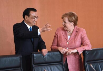 Ue, Merkel a Li: Pechino garantisca una maggiore apertura al mercato