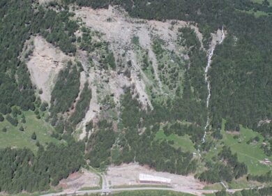 Valfurva, le forti piogge riattivano la frana del Ruinon