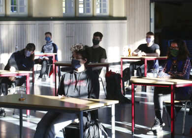 Scuola: si riapre solo dopo le elezioni. Rientro in aula a fine settembre