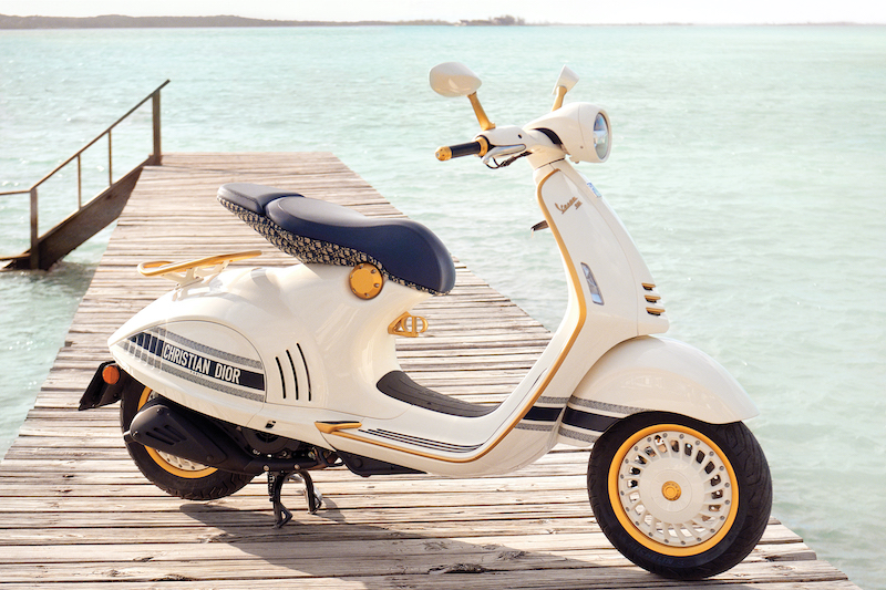 Piaggio svela la  Vespa 946 Christian Dior