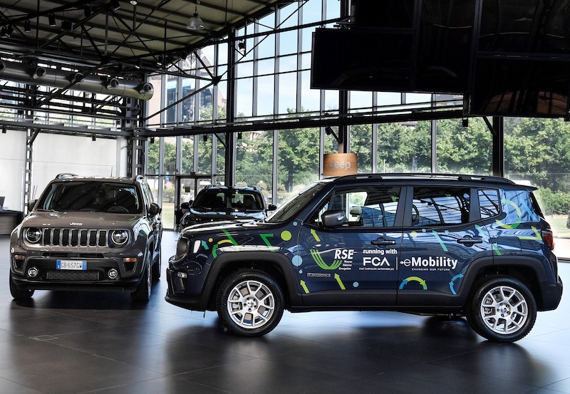 e-Mobility by FCA e RSE insieme per un long test di due Jeep Renegade 4xe e-Mobility by FCA e RSE insieme per un long test di due Jeep Renegade 4xe