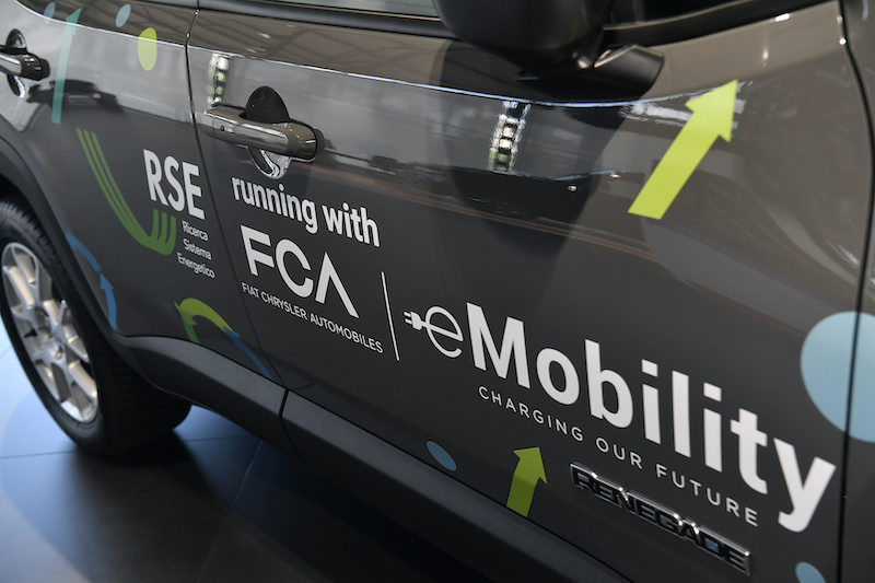 e-Mobility by FCA e RSE insieme per un long test di due Jeep Renegade 4xe e-Mobility by FCA e RSE insieme per un long test di due Jeep Renegade 4xe