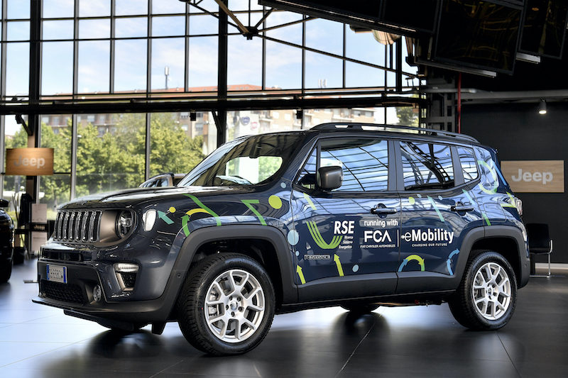 e-Mobility by FCA e RSE insieme per un long test di due Jeep Renegade 4xe e-Mobility by FCA e RSE insieme per un long test di due Jeep Renegade 4xe