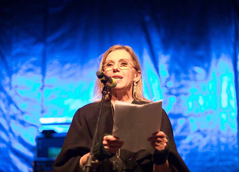 Radio Capital, Cactus chiude i battenti. L’addio di Concita De Gregorio Radio Capital, Cactus chiude i battenti. L’addio di Concita De Gregorio