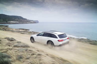 Nuova Mercedes Classe E, un restyling per cinque nuove versioni