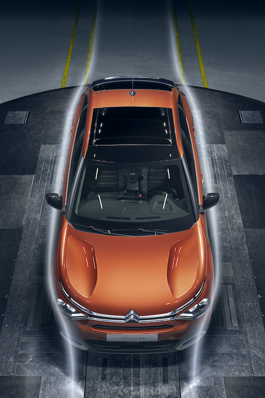 Citroen svela la nuova ë-C4 – 100% ëlectric Citroen svela la nuova ë-C4 – 100% ëlectric