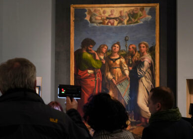 Raffaello, bellezze in mostra di notte: Scuderie Quirinale aperte fino all’una