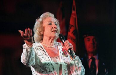 GB, morta a 103 anni Vera Lynn, cantante patriottica amata anche dalla regina