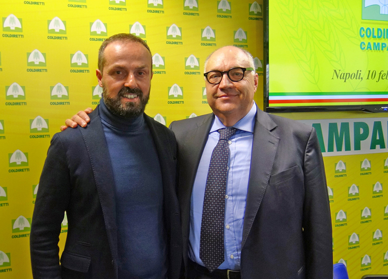 Coldiretti e Campagna Amica avviano il più grande mercato contadino al Sud Coldiretti e Campagna Amica avviano il più grande mercato contadino al Sud