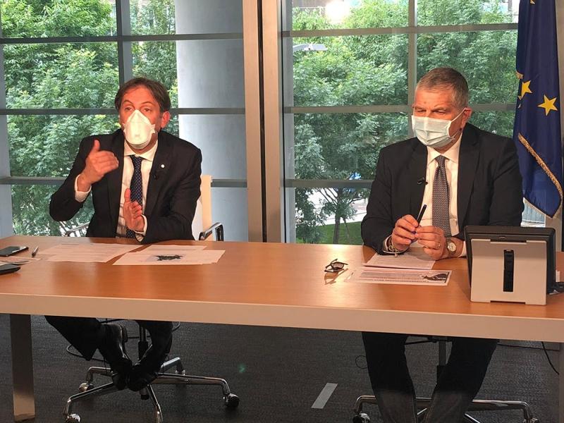 Galleria foto 'Lombardia: bando da 7,5 milioni per progetti destinati a terapie anti Covid19' - foto 1