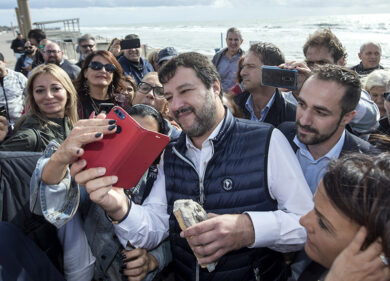 Via Ostia da Roma: sul Comune del mare Matteo Salvini dà fuoco alle polveri
