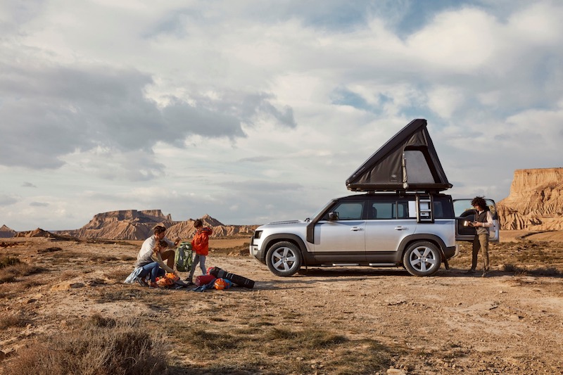 Land Rover e Autohome: una tenda da tetto creata per la nuova Defender Land Rover e Autohome: una tenda da tetto creata per la nuova Defender