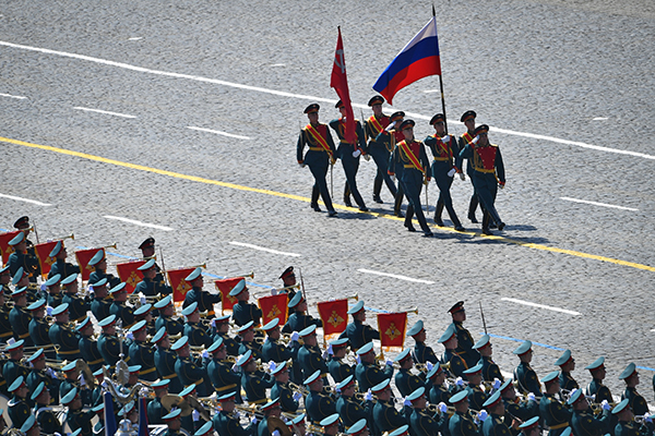Russia, parata della vittoria e referendum. Putin si prende il potere a vita Russia, parata della vittoria e referendum. Putin si prende il potere a vita