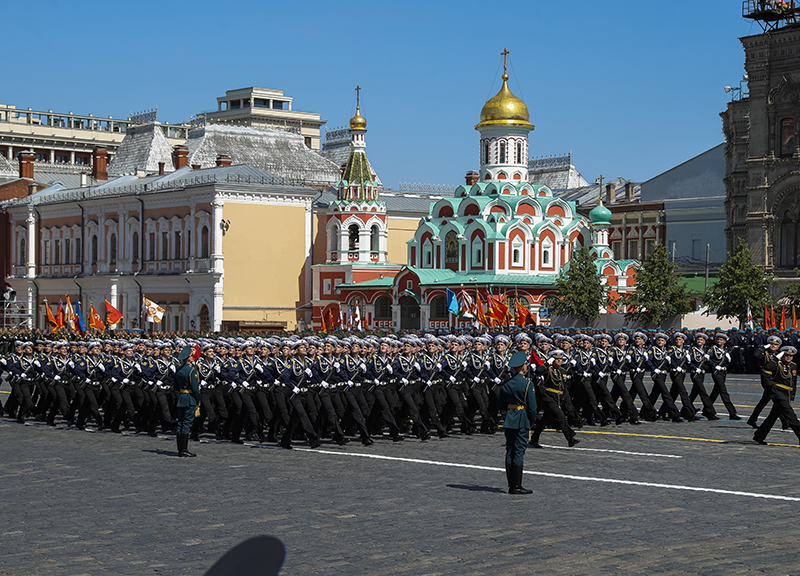 Russia, il Covid non ferma Putin. Via al referendum per il potere fino al 2036 Russia, il Covid non ferma Putin. Via al referendum per il potere fino al 2036