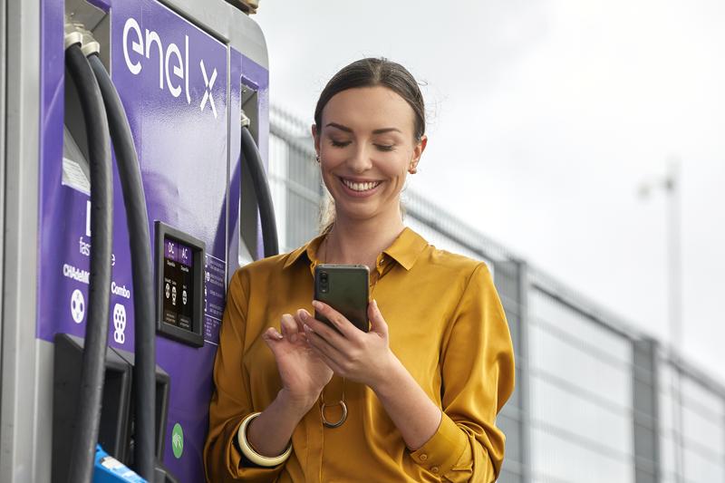 JuicePass di Enel X: il punto di accesso al mondo della mobilità elettrica JuicePass di Enel X: il punto di accesso al mondo della mobilità elettrica