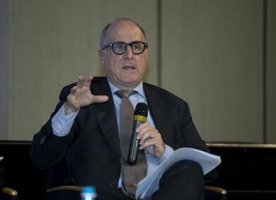 Intesa, ok Consob al prospetto Ops. Ubi scatta subito in borsa