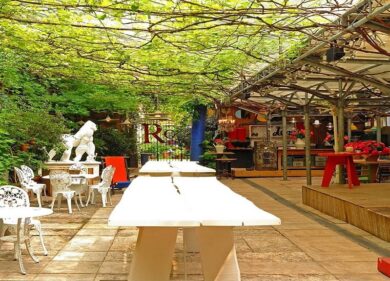 Aimo e Nadia punta all’aperto con “BistrRo in cortile” e “Voce in giardino”