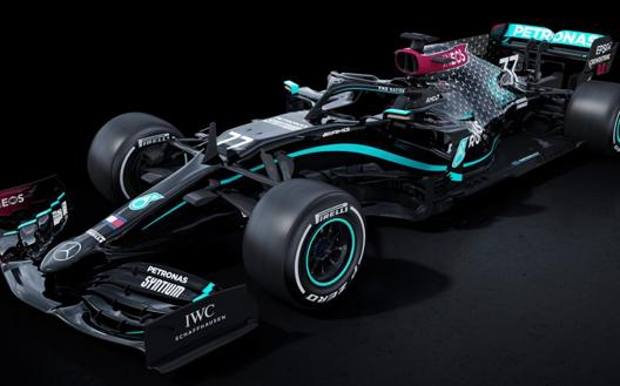 F1, Mercedes: la nuova livrea nera per la W11 dice “no” al razzismo F1, Mercedes: la nuova livrea nera per la W11 dice “no” al razzismo