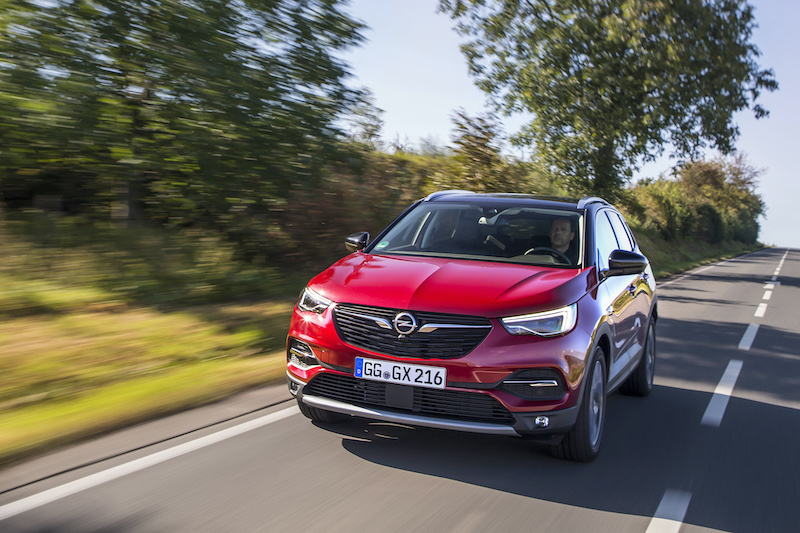 Opel Grandland X, perfetta per l’uso quotidiano e alle vacanze avventurose Opel Grandland X, perfetta per l’uso quotidiano e alle vacanze avventurose