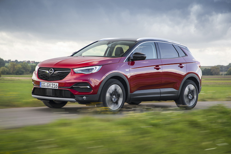 Opel Grandland X, perfetta per l’uso quotidiano e alle vacanze avventurose Opel Grandland X, perfetta per l’uso quotidiano e alle vacanze avventurose