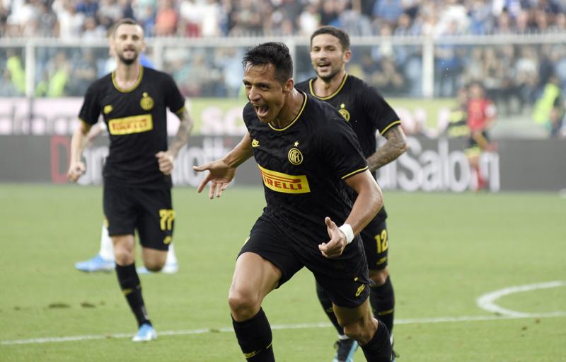 Sanchez e Smalling non finiranno l’Europa League con Inter e Roma Sanchez e Smalling non finiranno l’Europa League con Inter e Roma