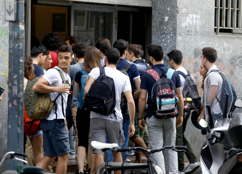 Scuola, a Roma e nel Lazio si inizia il 14 settembre: il calendario 2020-2021 Scuola, a Roma e nel Lazio si inizia il 14 settembre: il calendario 2020-2021