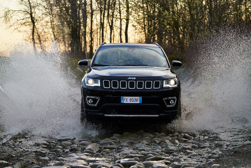 Jeep® Renegade 4xe e Jeep Compass 4xe sono ordinabili da domani in Italia Jeep® Renegade 4xe e Jeep Compass 4xe sono ordinabili da domani in Italia