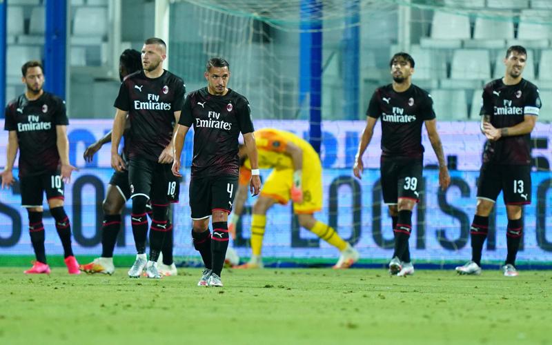 Milan, frenata con la Spal. Pioli: “Passo indietro, ma c’è stata reazione” Milan, frenata con la Spal. Pioli: “Passo indietro, ma c’è stata reazione”
