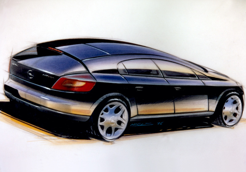 20 anni fa debuttava la Opel Signum2 20 anni fa debuttava la Opel Signum2