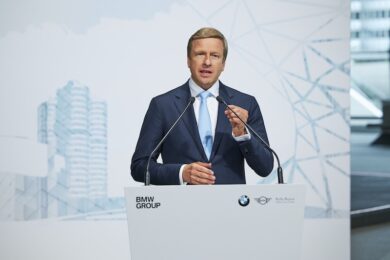 Intervista a Oliver Zipse sulla sostenibilità per il BMW Group.