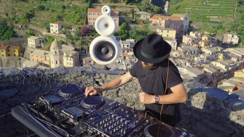 Estate 2020, Benassi con Pequod, Mitch B, Ben Dj: la musica che balleremo Estate 2020, Benassi con Pequod, Mitch B, Ben Dj: la musica che balleremo