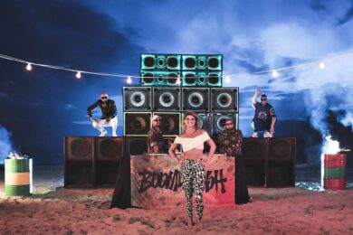 Karaoke di Alessandra Amoroso e Boomdabash vola in classifica. E su Youtube…