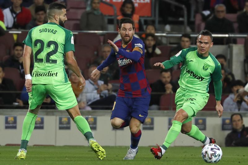 Barcellona, Messi va o resta? Il club prova a chiudere la telenovela Barcellona, Messi va o resta? Il club prova a chiudere la telenovela