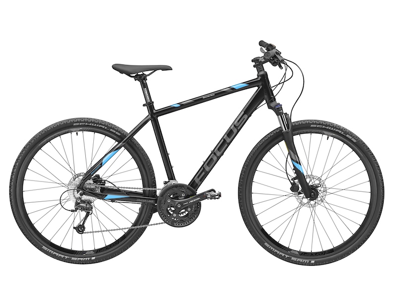 Mercedes-Benz Collection presenta le collezioni di Bici e monopattini