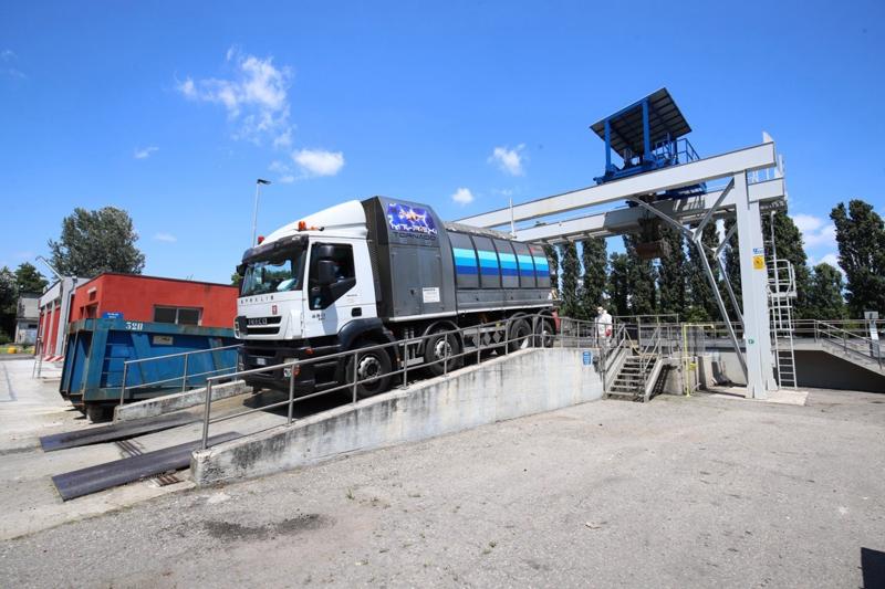 Gruppo Cap recupera sabbie di scarto di depurazione per usarle nei cantieri Gruppo Cap recupera sabbie di scarto di depurazione per usarle nei cantieri