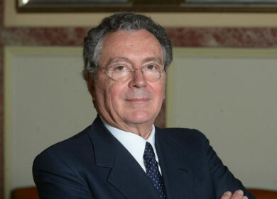 Intesa-Ubi, Gros-Pietro: “Nuovo gruppo non precluderà nascita terzo polo”