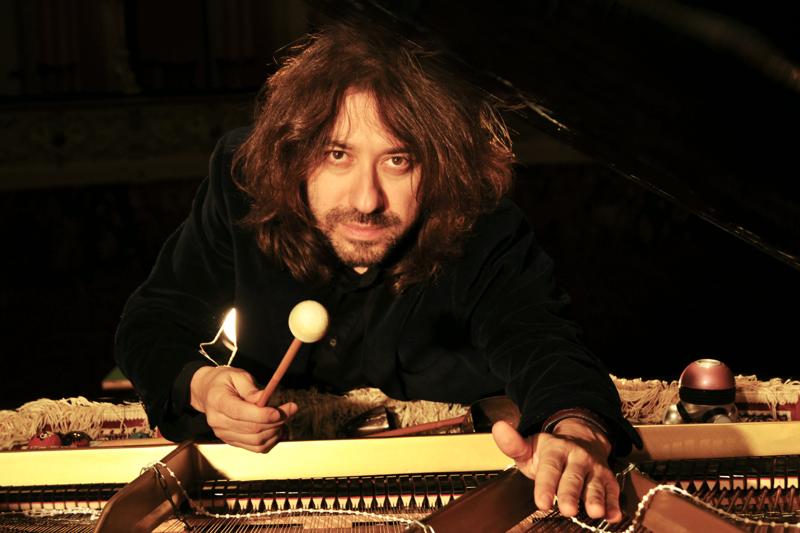 Musica, in uscita V.I.T.R.I.O.L. il nuovo album del pianista Mario Mariani