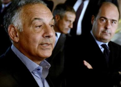 Stadio Roma: “La foglia di fico per dare cemento a Parnasi”. Parola di Raggi