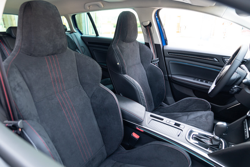 Renault: la tecnologia ibrida e-tech in Italia con Clio, Captur e Megane Renault: la tecnologia ibrida e-tech in Italia con Clio, Captur e Megane