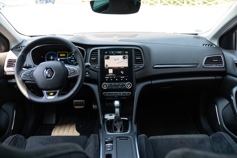 Renault: la tecnologia ibrida e-tech in Italia con Clio, Captur e Megane Renault: la tecnologia ibrida e-tech in Italia con Clio, Captur e Megane