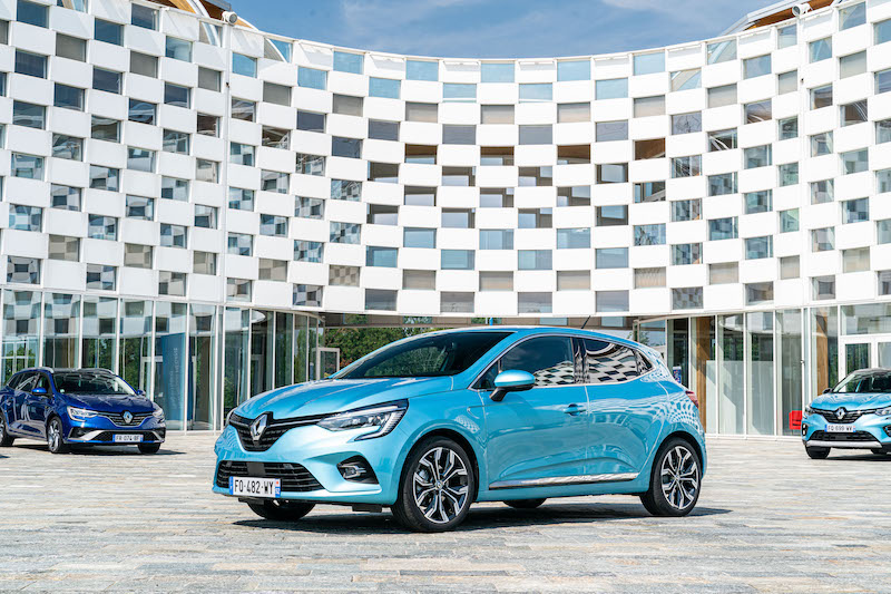 Renault: la tecnologia ibrida e-tech in Italia con Clio, Captur e Megane Renault: la tecnologia ibrida e-tech in Italia con Clio, Captur e Megane