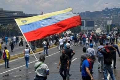 Venezuela, il 96% dei venezuelani vive in condizioni di povertà