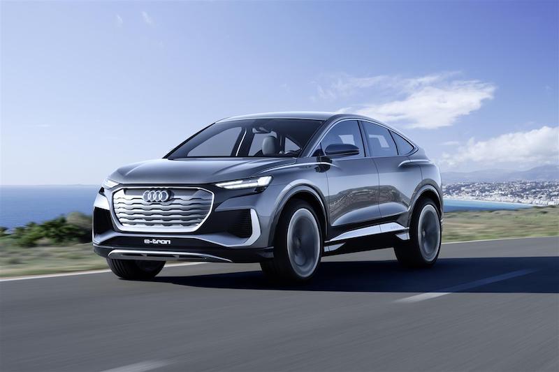 Attesa nel 2021 la nuova Audi Q4 Sportback e-tron concept