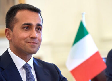 Di Maio: “Conte ha detto che il Mes non serve. Piano ancora più ambizioso”