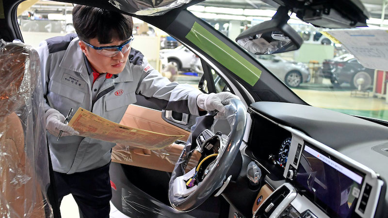 Al via la produzione di Sorento Hybrid nello stabilimento di Hwasung Al via la produzione di Sorento Hybrid nello stabilimento di Hwasung