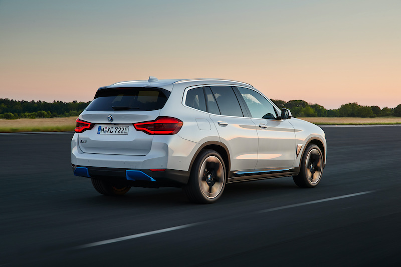 BMW iX3, il primo SAV completamente elettrico BMW iX3, il primo SAV completamente elettrico