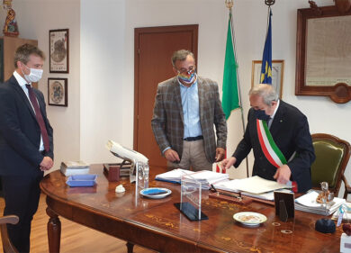 Parco di Paestum e Velia, Gabriel Zuchtriegel è anche cittadino italiano