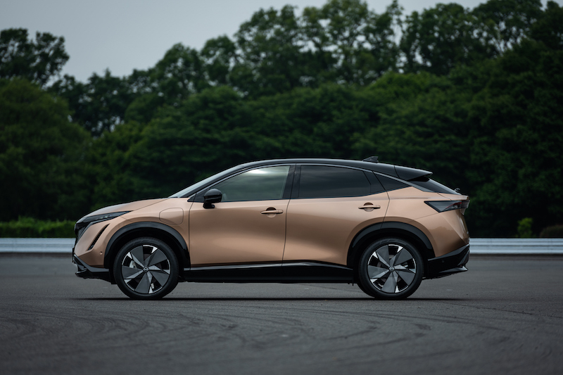 ARI(Y)A nuova per Nissan, debuttano logo e crossover coupe’ elettrico ARI(Y)A nuova per Nissan, debuttano logo e crossover coupe’ elettrico